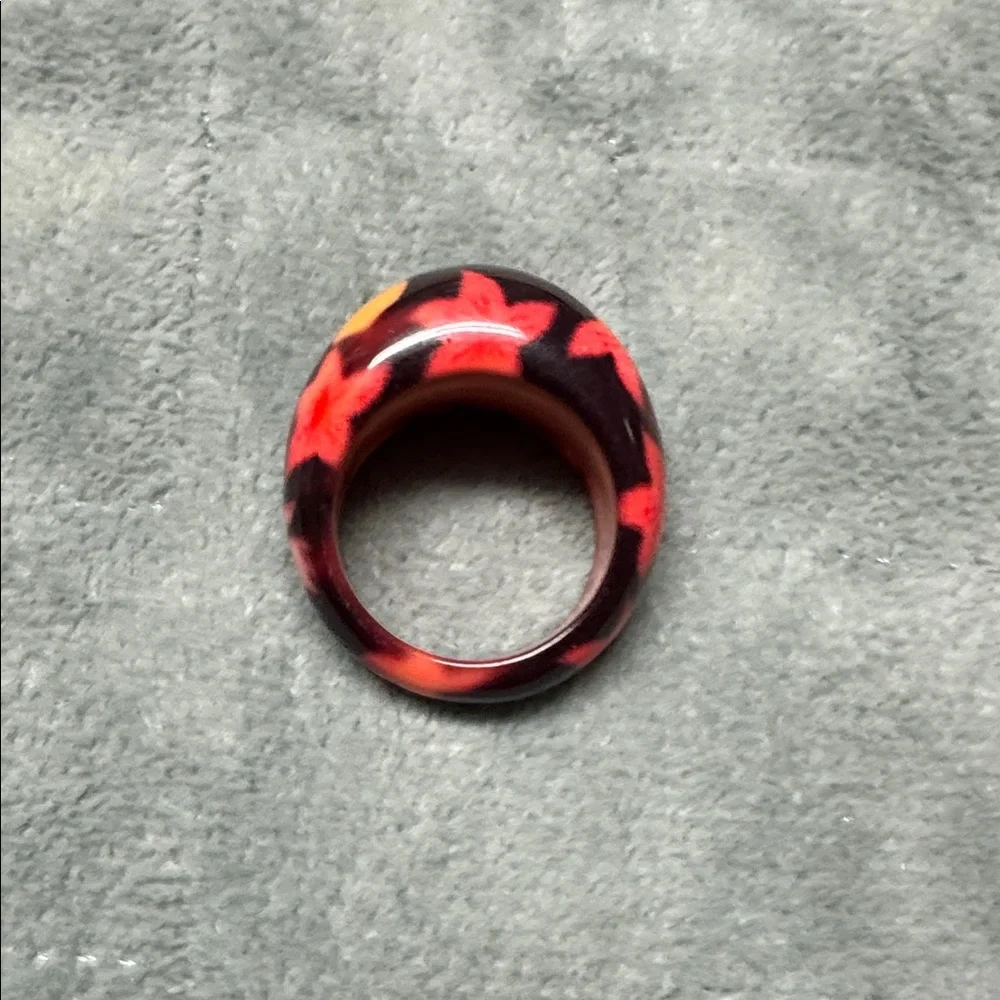 Vintage Plastic Ring, Black, Red, Stars, Retro, Boho, Size 8.75